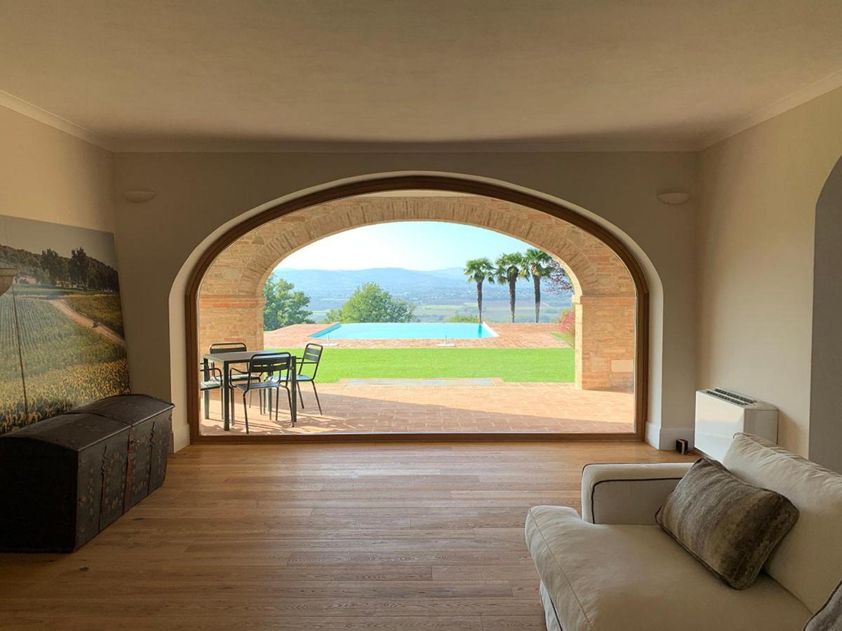 Miataland Bed & Breakfast Collazzone Dış mekan fotoğraf