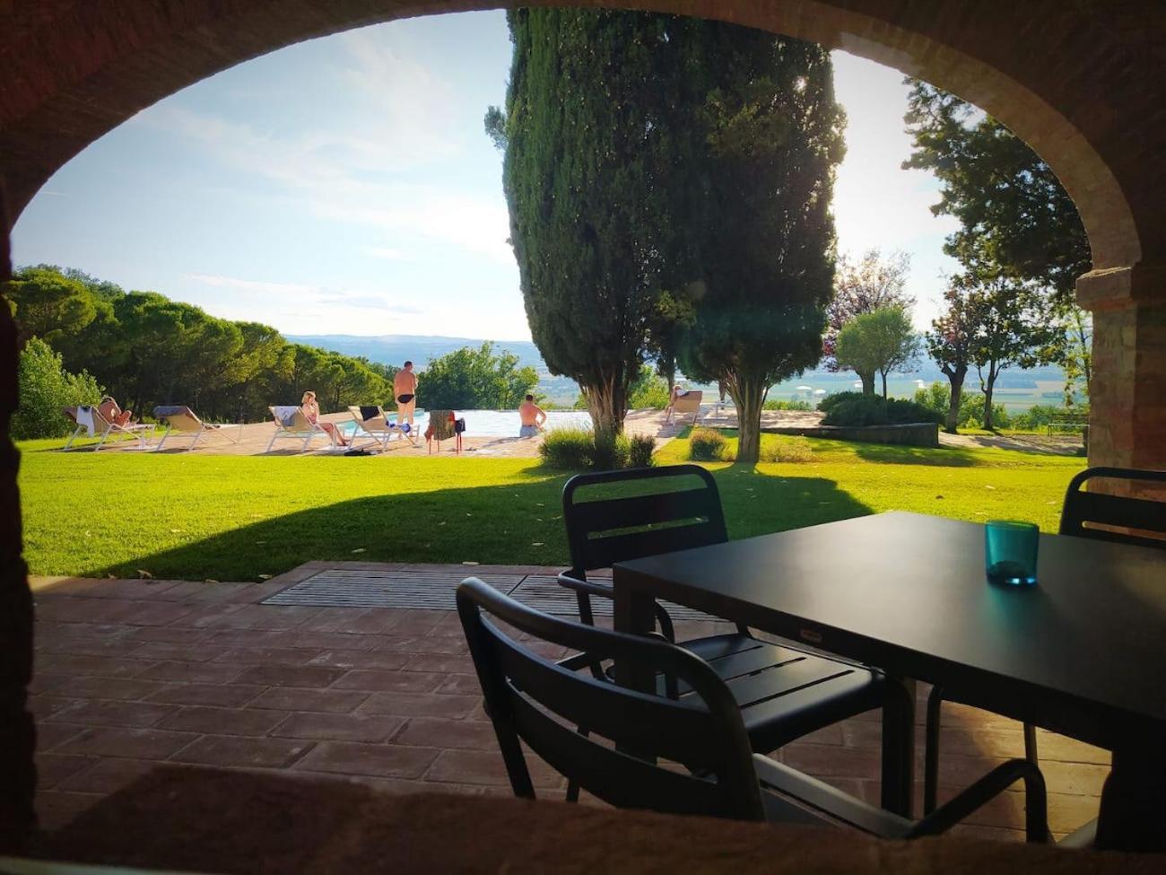 Miataland Bed & Breakfast Collazzone Dış mekan fotoğraf